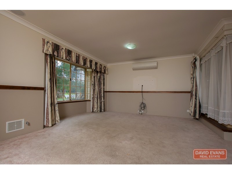 27 Fendam Street, Waikiki WA 6169