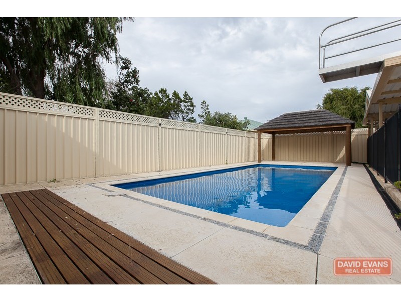 27 Fendam Street, Waikiki WA 6169