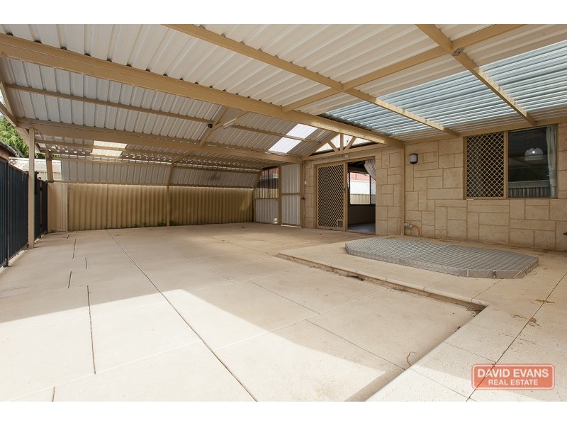 27 Fendam Street, Waikiki WA 6169