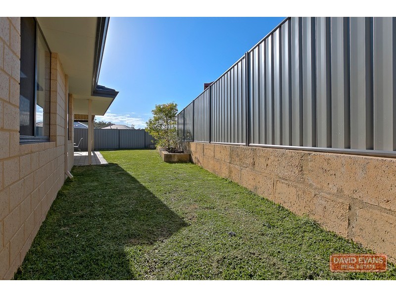 58 Kingaroy Drive, Baldivis WA 6171