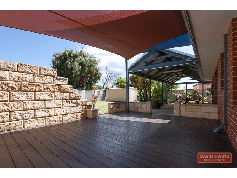 10 Palm Drive, Warnbro WA 6169