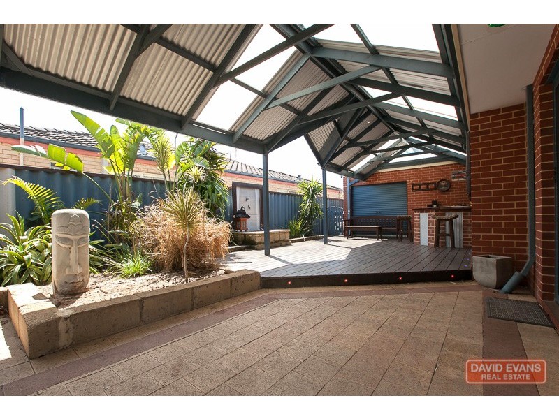 10 Palm Drive, Warnbro WA 6169