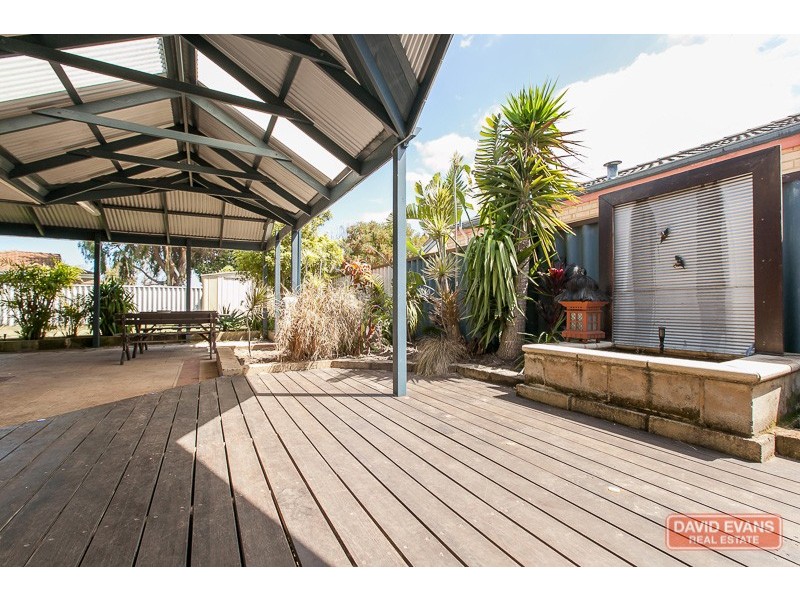 10 Palm Drive, Warnbro WA 6169