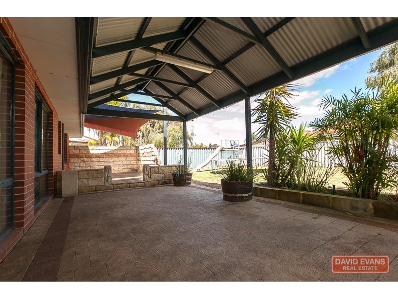 10 Palm Drive, Warnbro WA 6169