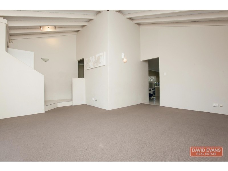 10 Palm Drive, Warnbro WA 6169