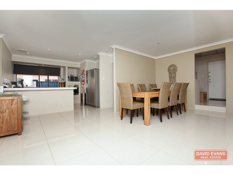 10 Palm Drive, Warnbro WA 6169