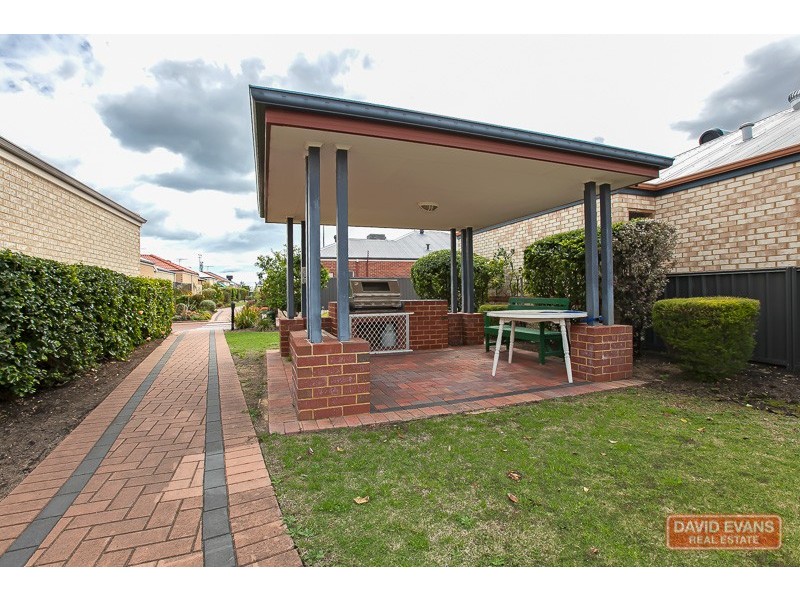 23/9 Bradbury Street, Rockingham WA 6168