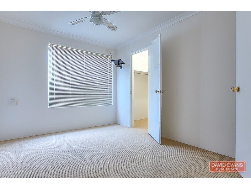 7/4 Dowling Street, Rockingham WA 6168