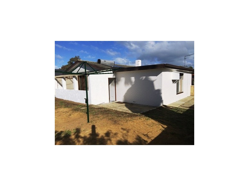 12 Leo Place, Rockingham WA 6168