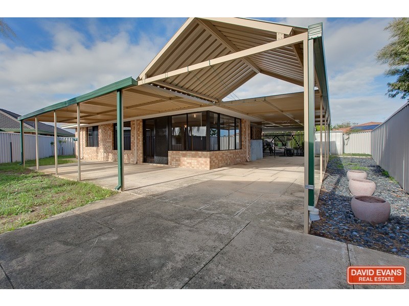 10 Solander Close, Waikiki WA 6169