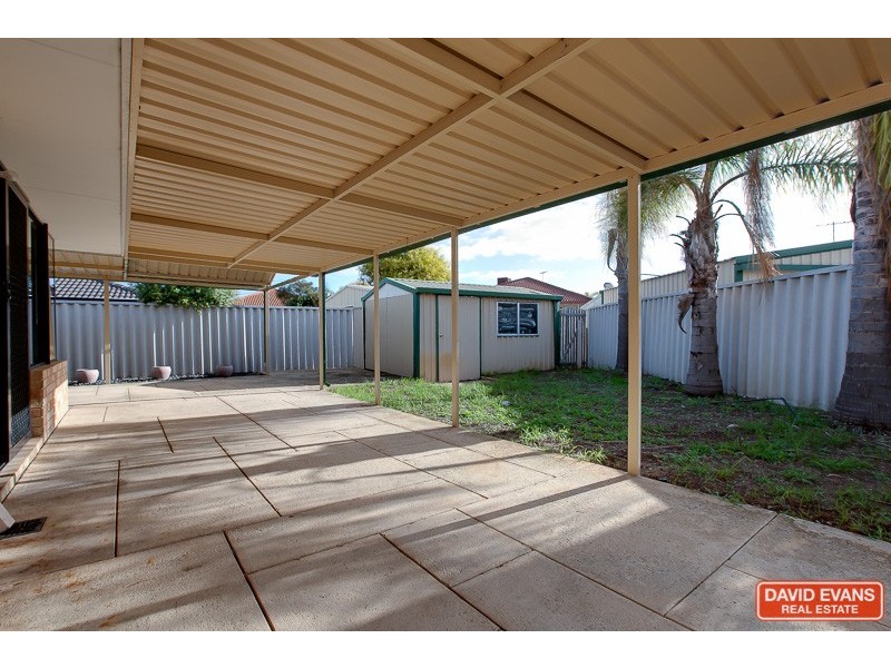 10 Solander Close, Waikiki WA 6169