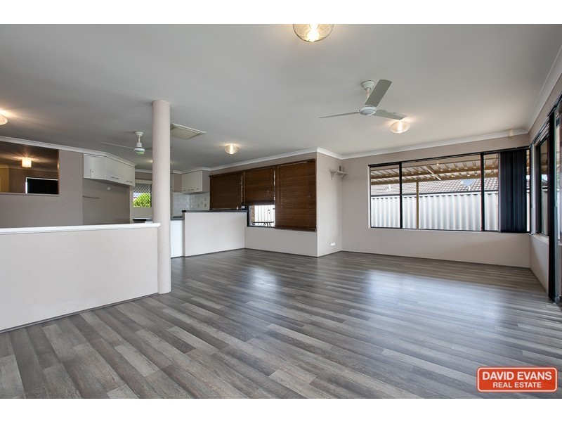 10 Solander Close, Waikiki WA 6169