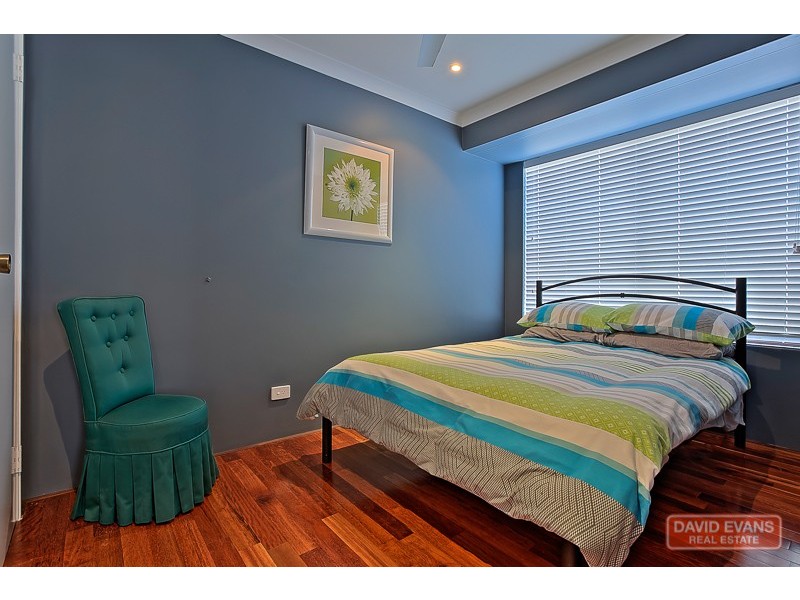 16 Aldinga Place, Waikiki WA 6169