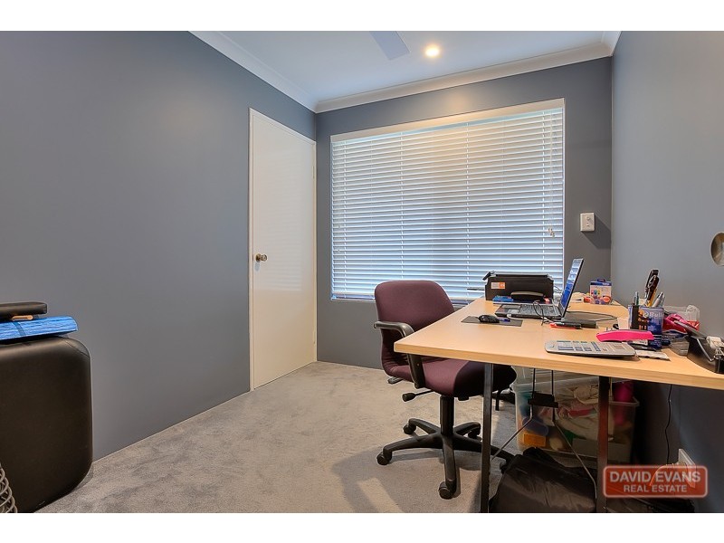 16 Aldinga Place, Waikiki WA 6169