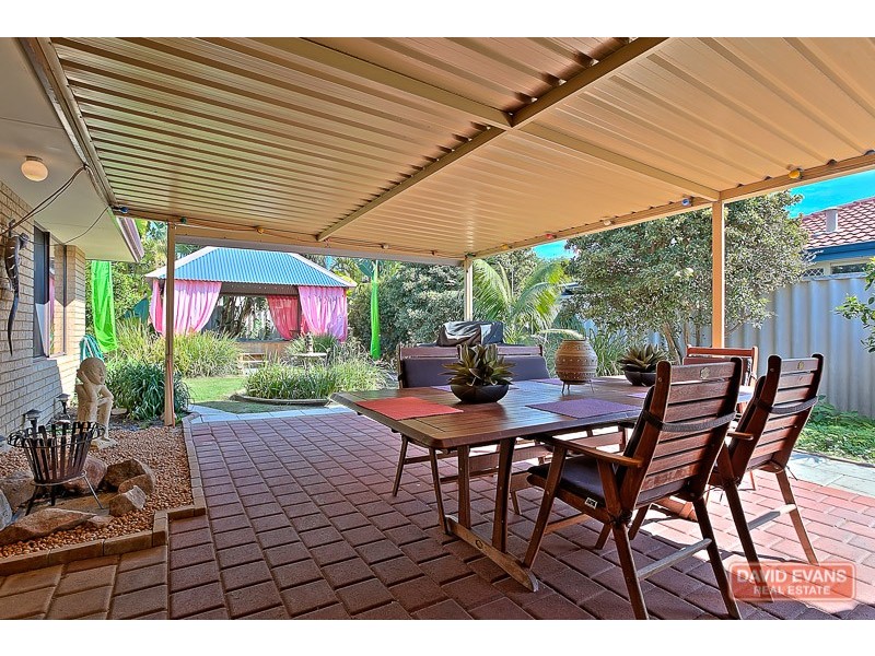 16 Aldinga Place, Waikiki WA 6169