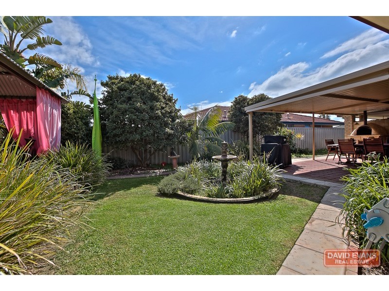 16 Aldinga Place, Waikiki WA 6169