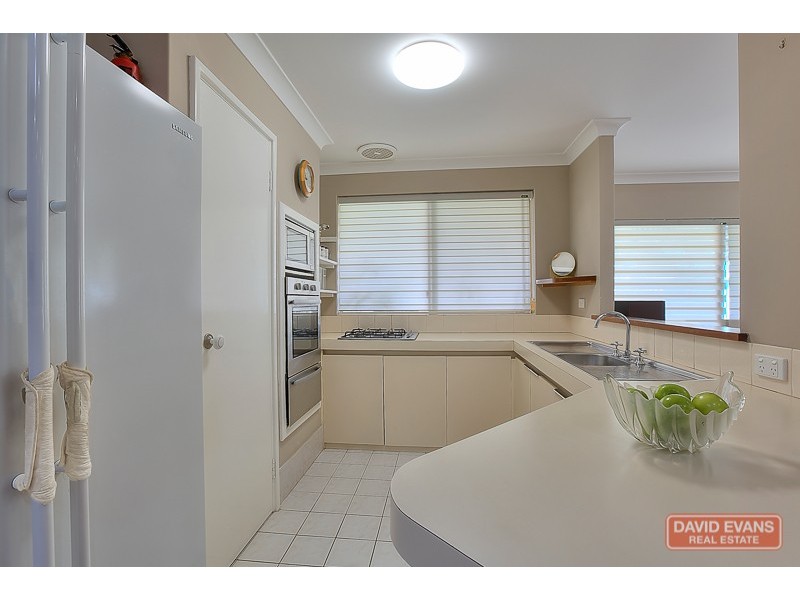 39 Georgetown Drive, Safety Bay WA 6169