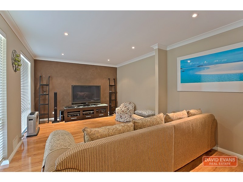 39 Georgetown Drive, Safety Bay WA 6169
