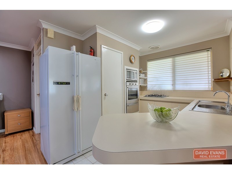 39 Georgetown Drive, Safety Bay WA 6169