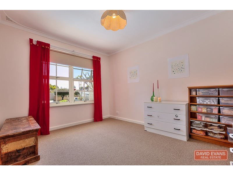 63 Axminster Street, Warnbro WA 6169