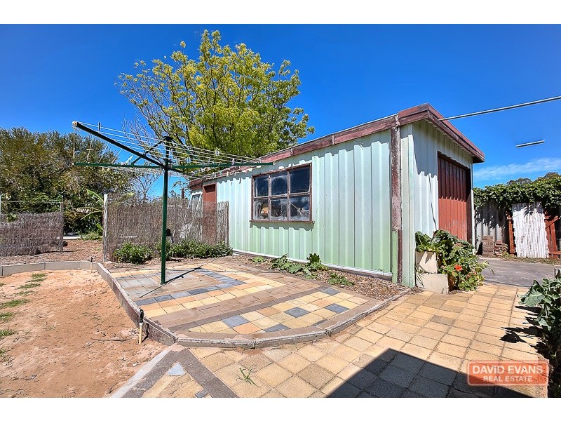 63 Axminster Street, Warnbro WA 6169