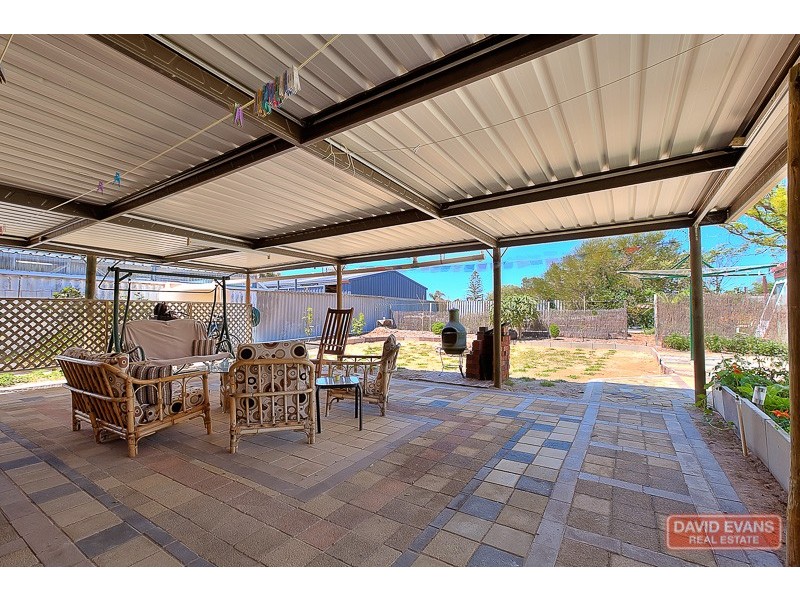 63 Axminster Street, Warnbro WA 6169