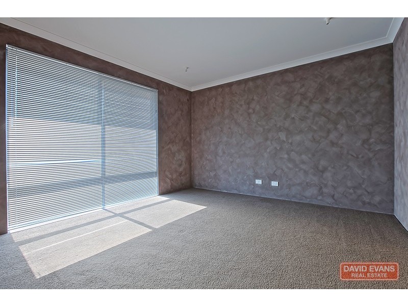 2 Archdale Loop, Piara Waters WA 6112