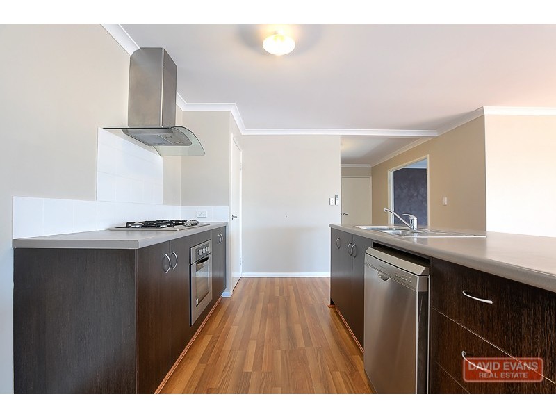 2 Archdale Loop, Piara Waters WA 6112