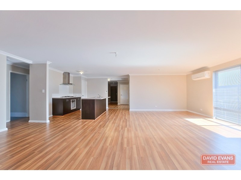 2 Archdale Loop, Piara Waters WA 6112