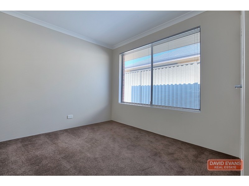 2 Archdale Loop, Piara Waters WA 6112