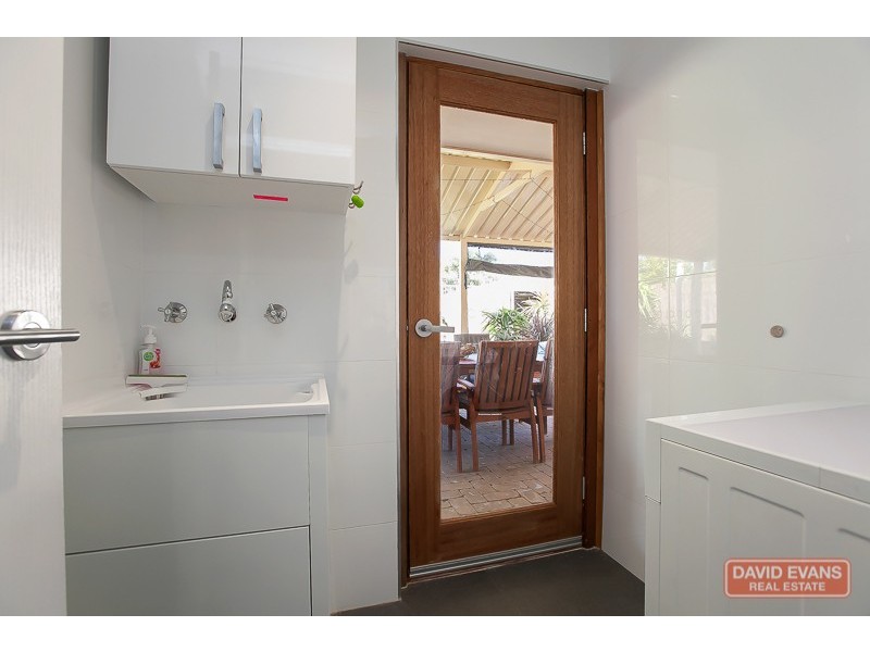 23 Ledger Street, Warnbro WA 6169