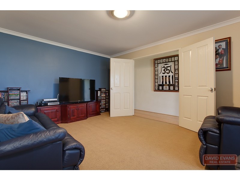 8 Warrender Heights, Secret Harbour WA 6173