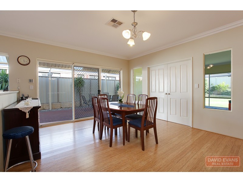 8 Warrender Heights, Secret Harbour WA 6173