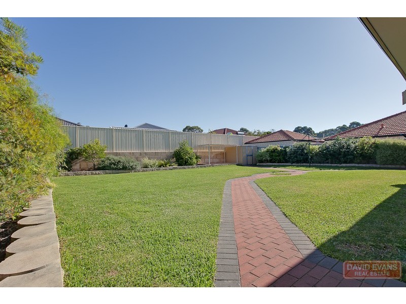 8 Warrender Heights, Secret Harbour WA 6173