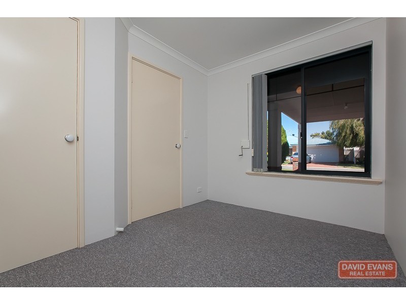 8/14 Shoalhaven Place, Waikiki WA 6169