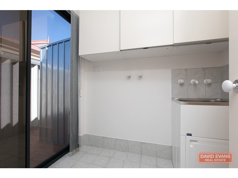 8/14 Shoalhaven Place, Waikiki WA 6169