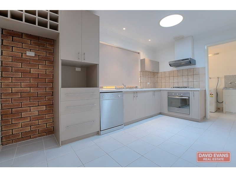 1/5 Louise Street, Rockingham WA 6168