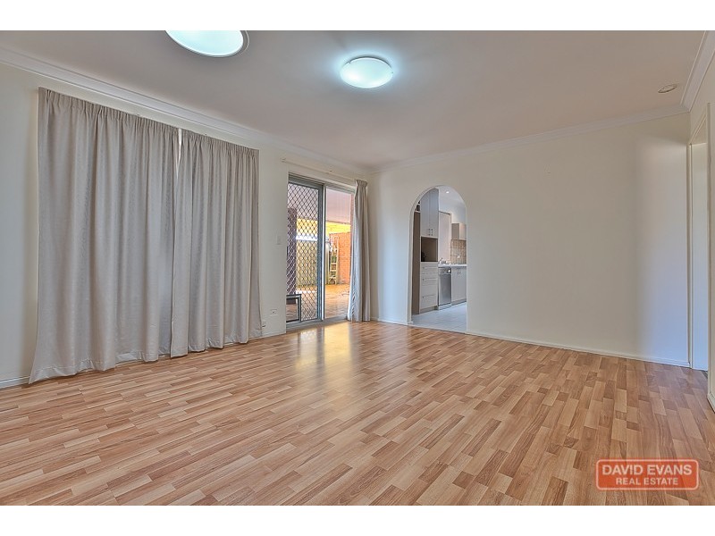 1/5 Louise Street, Rockingham WA 6168