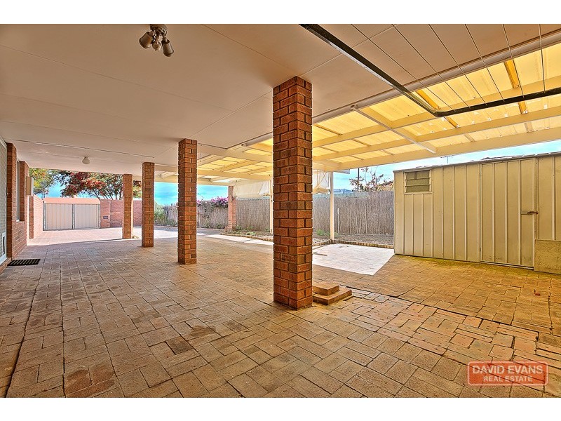 1/5 Louise Street, Rockingham WA 6168