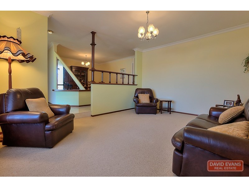 20 Bolivar Court, Safety Bay WA 6169