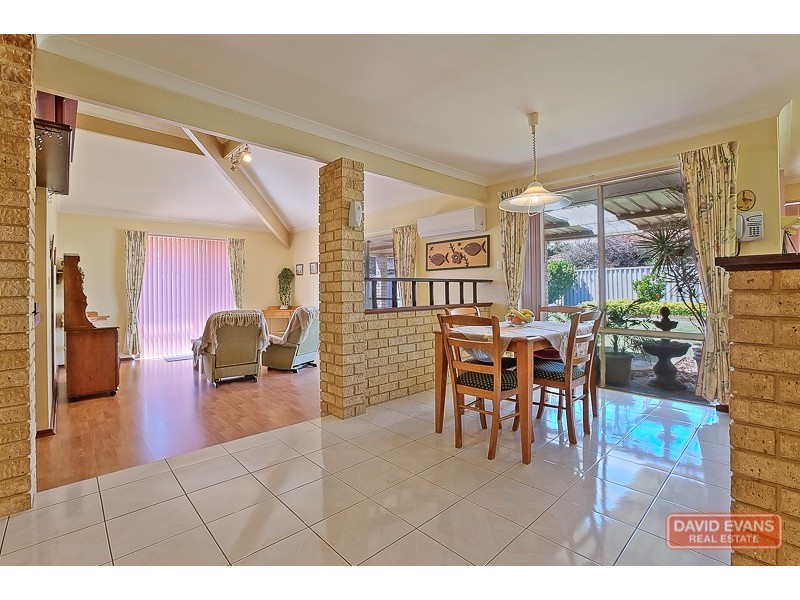 20 Bolivar Court, Safety Bay WA 6169