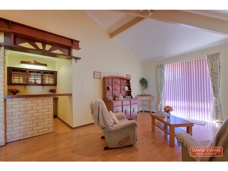 20 Bolivar Court, Safety Bay WA 6169