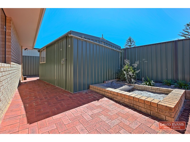 20 Bolivar Court, Safety Bay WA 6169