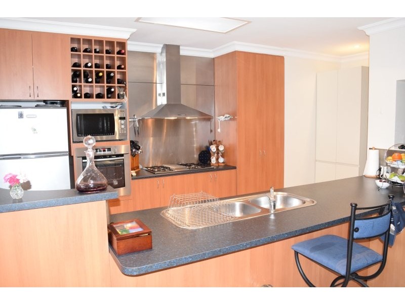 5 Antuka Road, Rockingham WA 6168