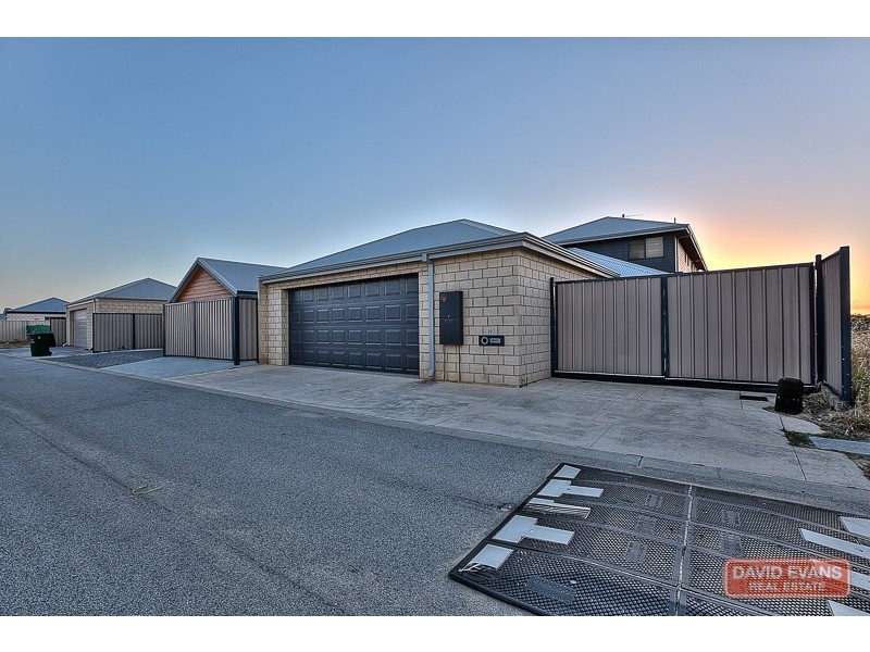 39 Jupiter Bend, Rockingham WA 6168