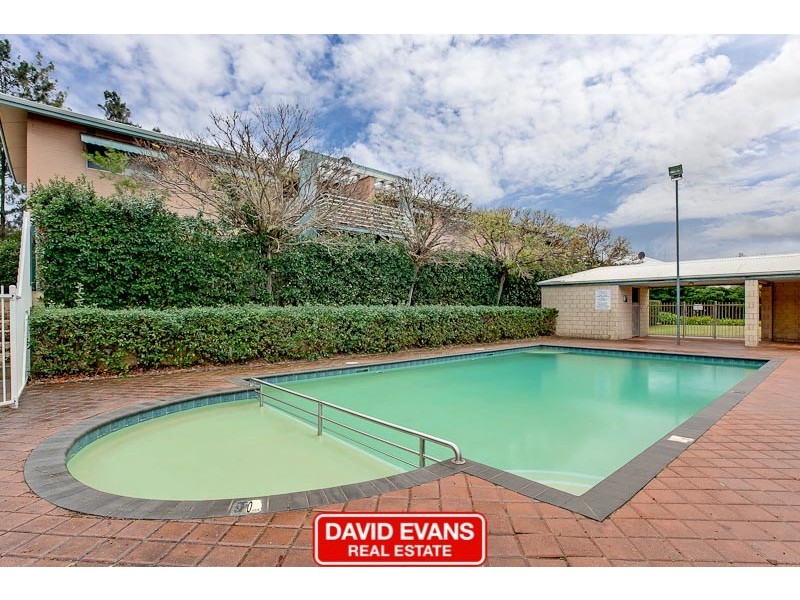 4/16 Jecks Place, Orelia WA 6167