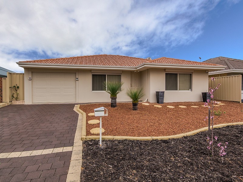 16 Portchester Avenue, Orelia WA 6167