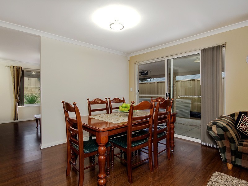 16 Portchester Avenue, Orelia WA 6167