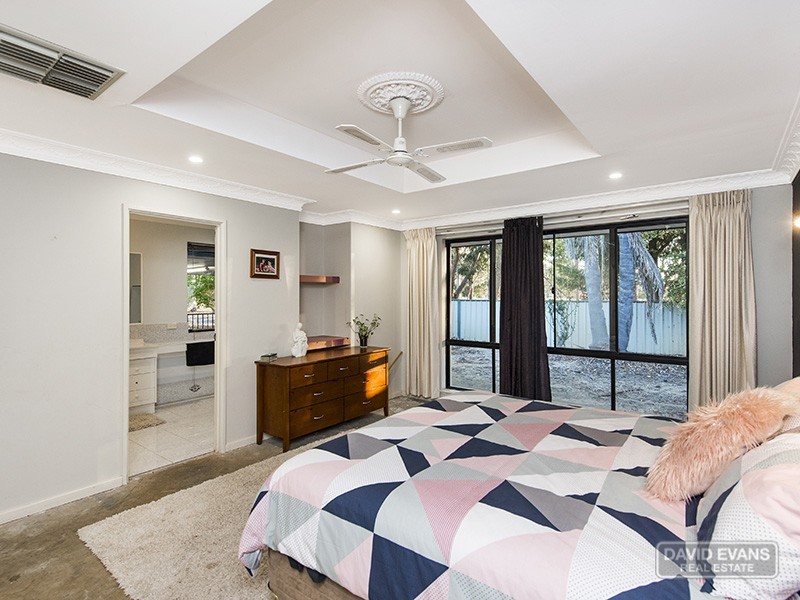 79 Lymon Road, Stake Hill WA 6181