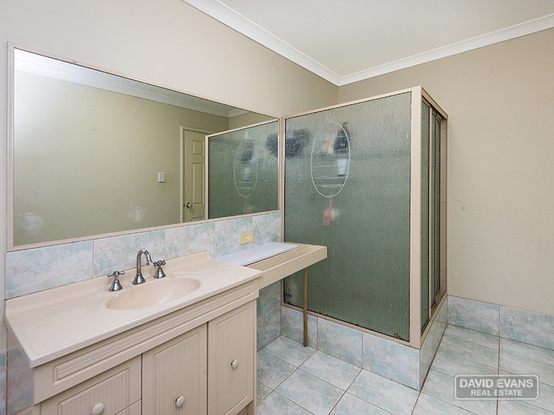 79 Lymon Road, Stake Hill WA 6181